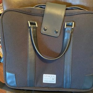 Venque Briefcase bag